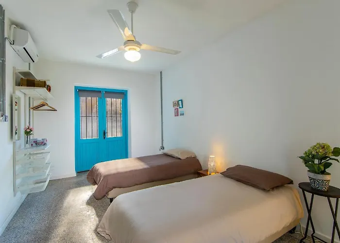 Akamantida Platea Pano Arodes