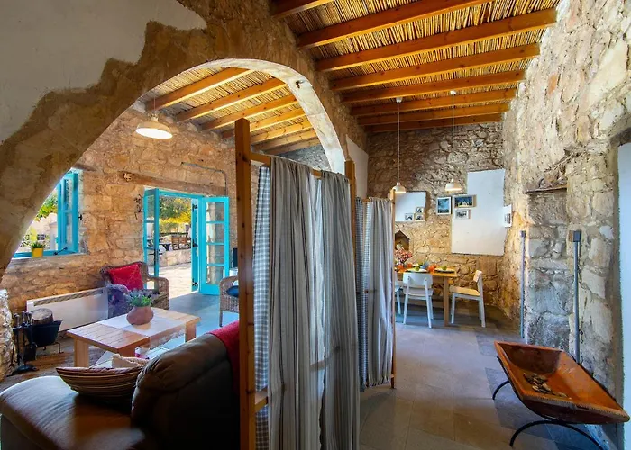 Akamantida Platea Semesterbostad