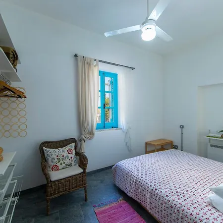 Akamantida Platea 1 Pano Arodes